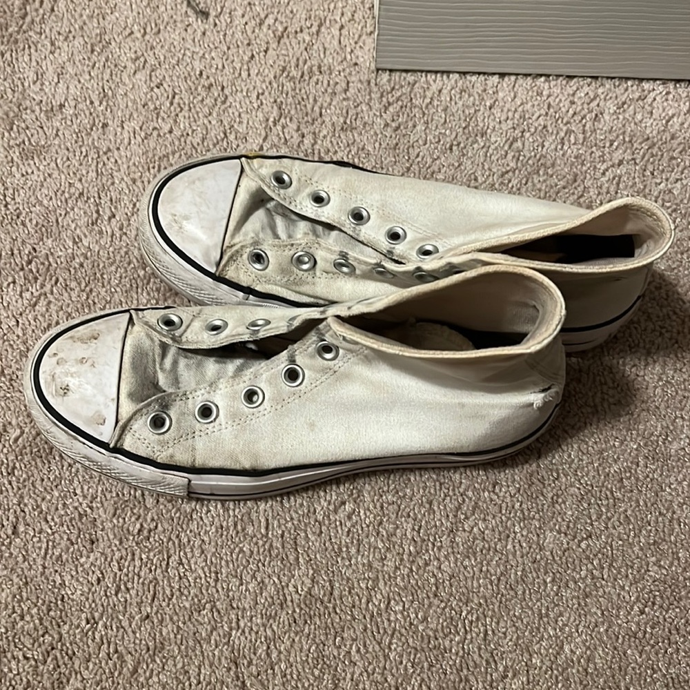 White platform converse